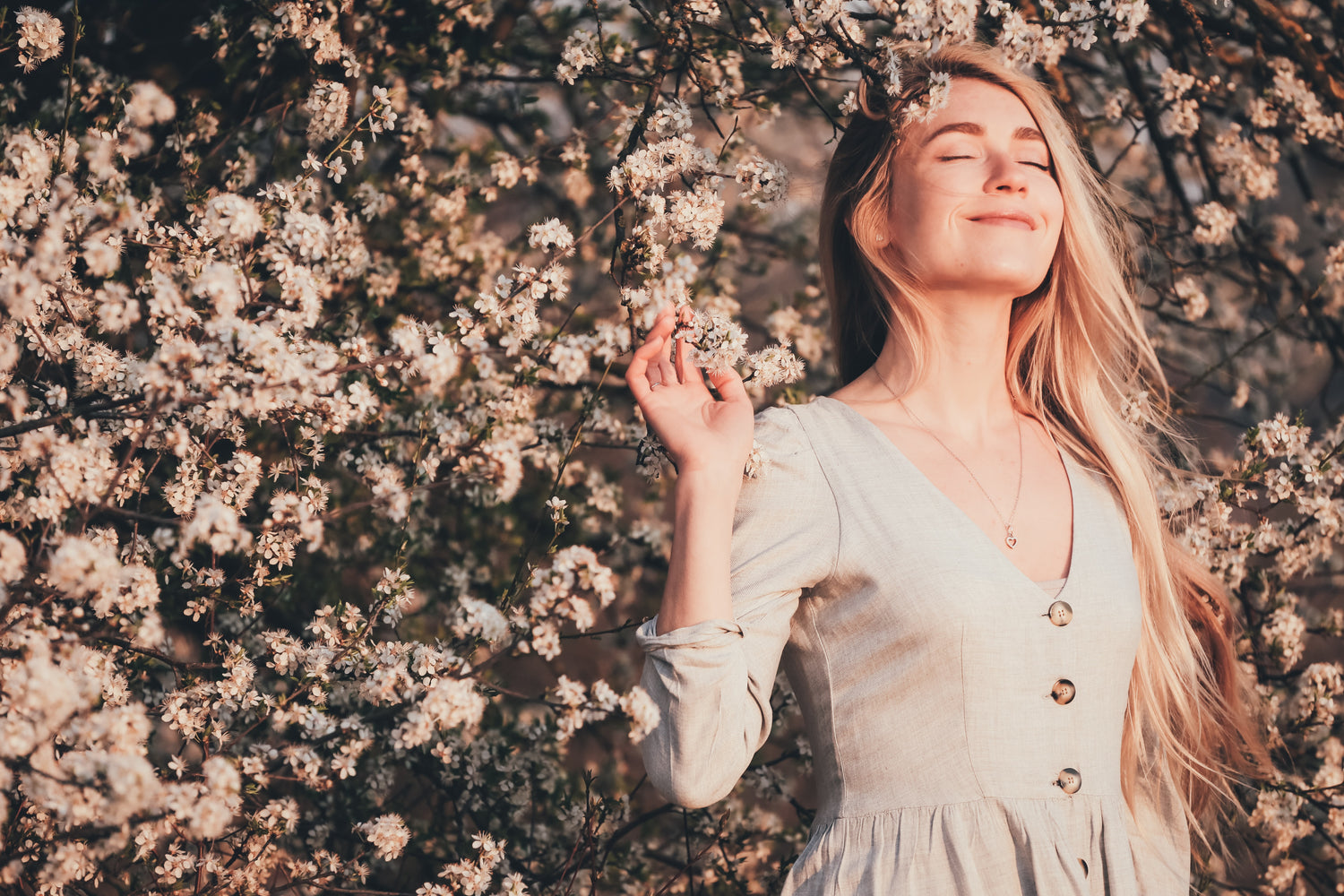 ¿Cómo hacer que el suavizante dure en la ropa y asegurarse de que quede el perfume?